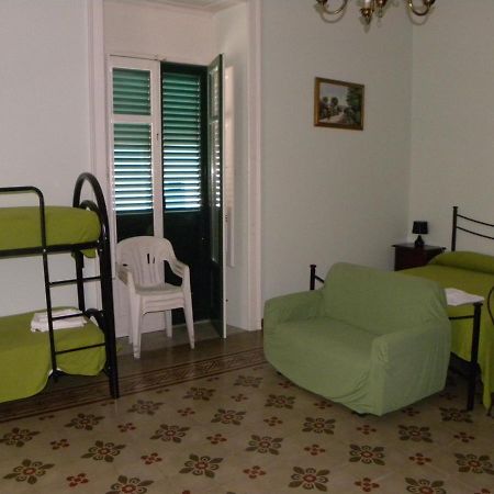 Novecento Apartment Липари Екстериор снимка