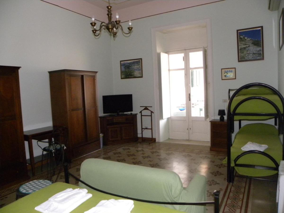 Novecento Apartment Липари Екстериор снимка