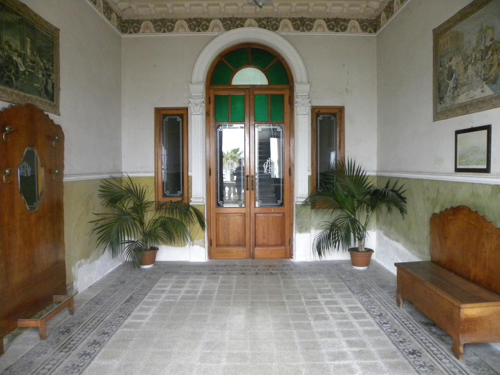 Novecento Apartment Липари Стая снимка