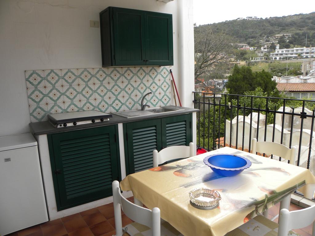 Novecento Apartment Липари Стая снимка